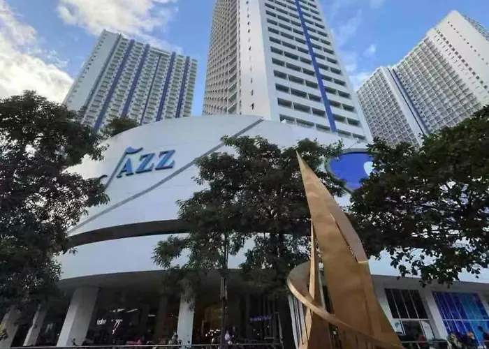 Luxury In The Makati Skyline